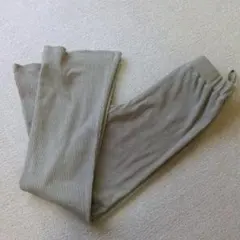 リブニットパンツ