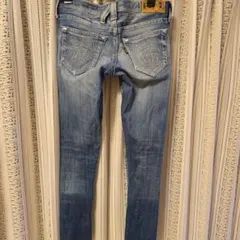 ロデオクラウンズ♡ダメージ加工ライトブルースキニーデニム