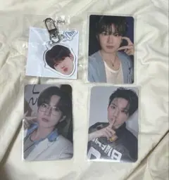 treasure ジュンギュ 顔アクキー 哀 fcトレカ とぅめカード