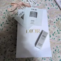 DIOR カプチュールセラム美容液5ml　インテンシブエッセンスローション袋付
