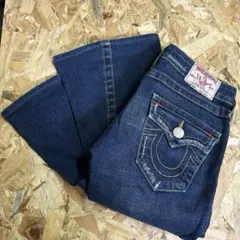 True Religion ブーツカットフレアデニム 24