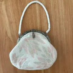 総ビーズバッグ　パーティーバッグ　和装　洋装　花柄　白　ピンク　刺繍 ラウンド