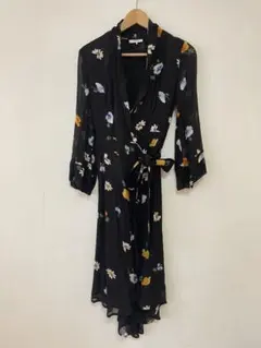 美品 GANNI ガニー 花柄 ロングワンピース 黒 フレア 38 楽天市場】Ganni（ワンピース｜レディースファッション）の通販