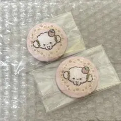 サンリオ 刺繍缶バッジビスケット4 こぎゅみん 2つセット
