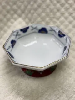 有田焼　八角形の青花柄皿