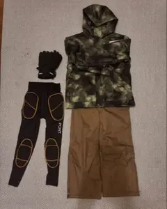 ポンタペス スノーボードウェアセット一式 迷彩風キッズ