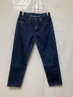 UNIQLO ダークブルー ストレートデニム