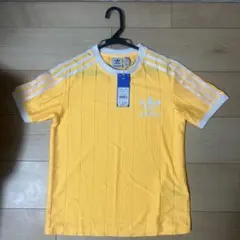 adidas イエロー 3ストライプ 半袖Tシャツ