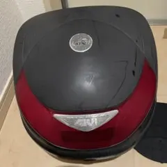 GIVI MICRO 2 バイク用リアケースのサムネイル