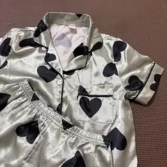 【値下げ】★ SHEIN★ハート柄パジャマ【9Y:120〜130】