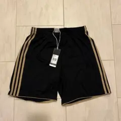 アディダス　ショートパンツ　Lサイズ
