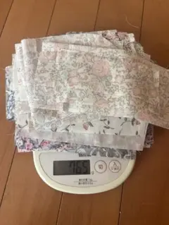 リバティはぎれ76g