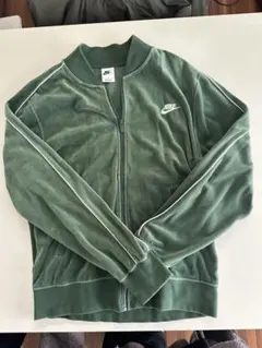 ベロアジャージ