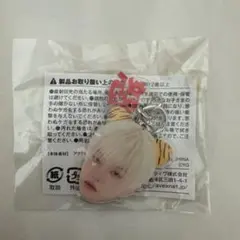 TREASURE ジフン 顔アクキー　怒のサムネイル