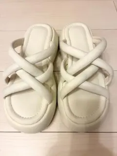 厚底クロスストラップサンダル ホワイトのサムネイル