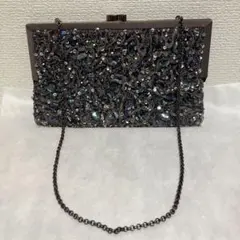 ビーズ装飾クラッチバッグ