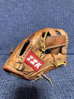 【中古】ＳＳＫ　DG-1400 ディンプル加工　軟式内野用　当時物