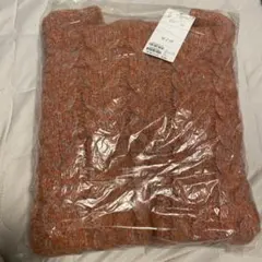 新品未使用　ディスコート　ケーブル編みニット オレンジ系 長袖