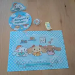 くら寿司×シナモロール　限定クリアファイル、マスキングテープ、オリジナルフタ