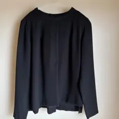 黒 長袖 シャツ バックボタン付き