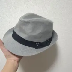 GU グレー ウールフェルトハット ブラックリボン