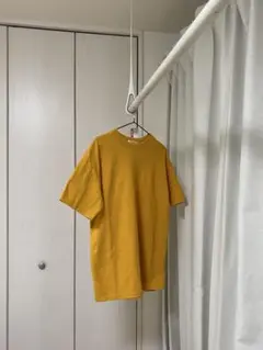 マスタード 半袖 Tシャツ