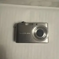 CASIO EXILIM EX-Z1000 シルバー　ジャンク カシオ(CASIO) EXILIM EX-Z1000 シルバーの買取価格｜ナニワ