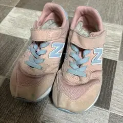 New Balance キッズスニーカー ピンク/ブルー