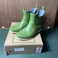 Item thumbnail for item d3c1521c-85d4-4ed4-aeeb-1544c4f329d3