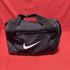 【美品】ナイキ ボストンバッグ 25リットル トレーニングバッグ