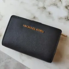 （最終価格）美品　マイケルコース　レザー　ブラック　財布