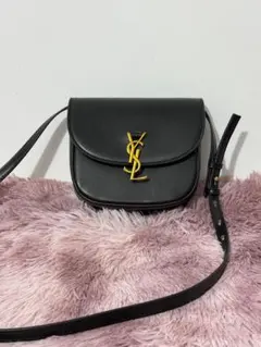イヴサンローラン ショルダーバッグ