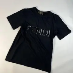FENDI フェンディ　XLサイズ　エナメル3D立体ロゴ Tシャツ　ブラックのサムネイル