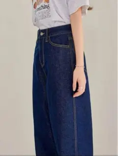 Item thumbnail for item 304404ac-594e-4727-8cc0-c643ce64205c