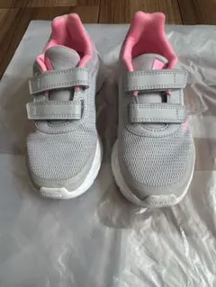 adidas アディダス　 グレー /ピンク スニーカー 18cm