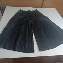 イッセイミヤケ ガウチョパンツ ブラック 2025年最新】ISSEY MIYAKE レディース ガウチョパンツの人気