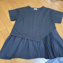 BEAMS HEART ブラック Tシャツのサムネイル