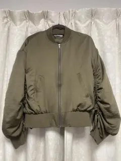 ブルゾン　ブラウニースタンダード　レディースブルゾン　薄手のブルゾン