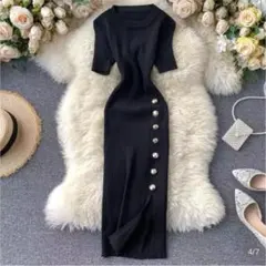 ニットワンピース　スリット入り