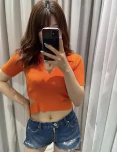 SPIRALGIRL オレンジ クロップドトップ Tシャツのサムネイル