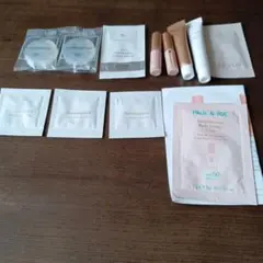 エトヴォス化粧下地、スキンケアトライアルセット他