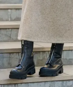 24時間以内発送 新品未使用　MOHI サイドゴアブーツ ブーツ　ブラック MOHI ブーツ 「MOHI」サイドゴア ブーツ「 Select by EMMEL REFINES