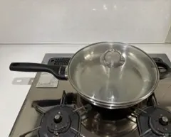 コ*ン様 新品Tupperware マストロロッカ 32cm フライパン 新品Tupperware マストロロッカ 32cm フライパン フライパン