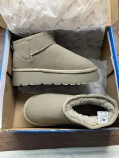 【専用】ひいちゃん様専用　ムートンブーツ900円