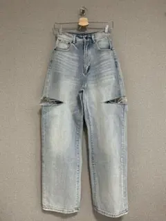 スリットデニムワイドパンツ　ダメージジーンズ　GRL