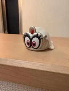 スーパーマリオオデッセイ　ペットボトルキャップ　ティアラのサムネイル