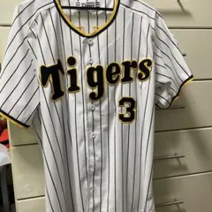 sss様 【未使用、美品】阪神タイガース 佐藤輝明 ホームユニフォーム