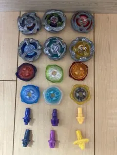 ベイブレードX引退品ベイ31個フルセットまとめ売り本日23:59まで値下 ベイブレードX 引退品まとめ売りセット ベイブレード セット 43個 付属