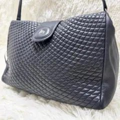 BALLY フリンジ キルティング ショルダーバッグ ブラック 肩掛け レザー