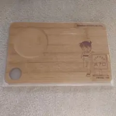 CONAN×BE-PAL　コナンカッティングボード